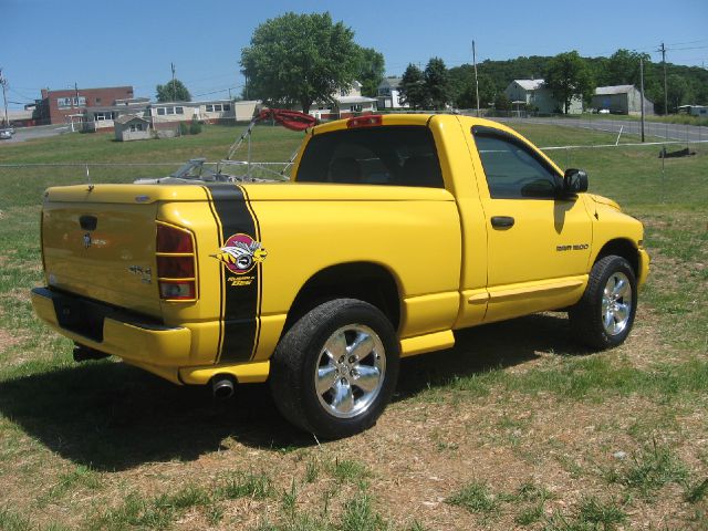 Dodge Ram 1500 2005 photo 2