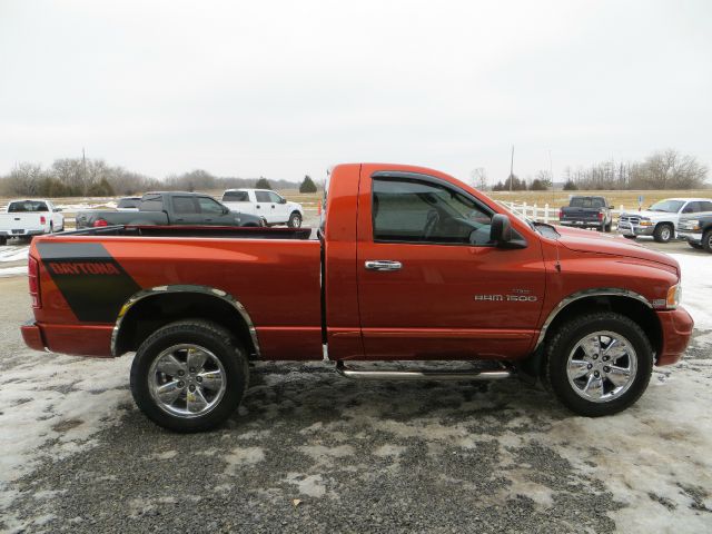 Dodge Ram 1500 2005 photo 4