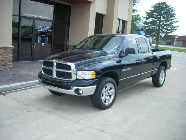 Dodge Ram 1500 2005 photo 3