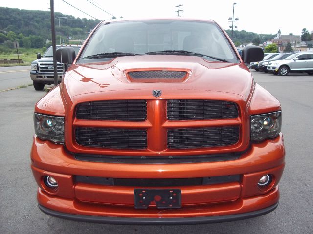 Dodge Ram 1500 2005 photo 2