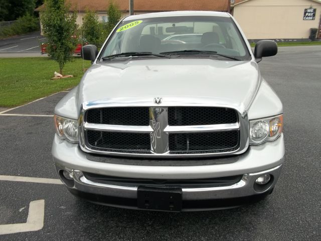 Dodge Ram 1500 2005 photo 4