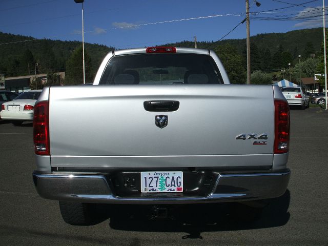 Dodge Ram 1500 2005 photo 3