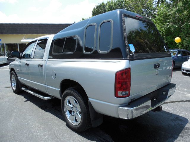 Dodge Ram 1500 2005 photo 2