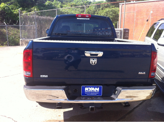 Dodge Ram 1500 2005 photo 2