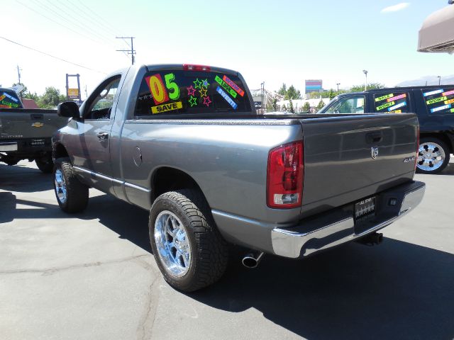 Dodge Ram 1500 2005 photo 3