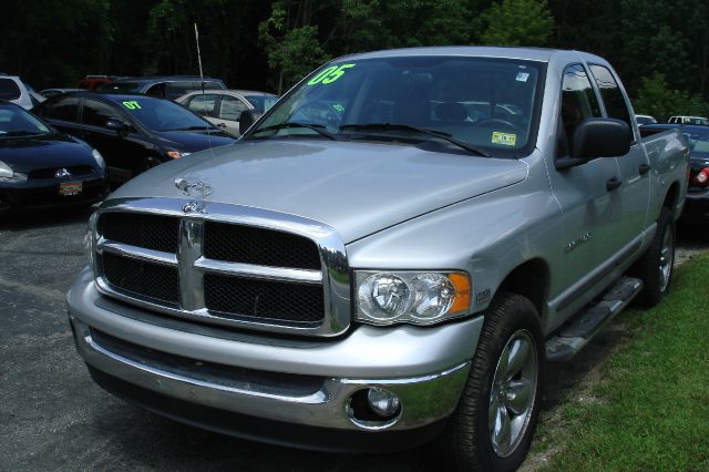 Dodge Ram 1500 2005 photo 1