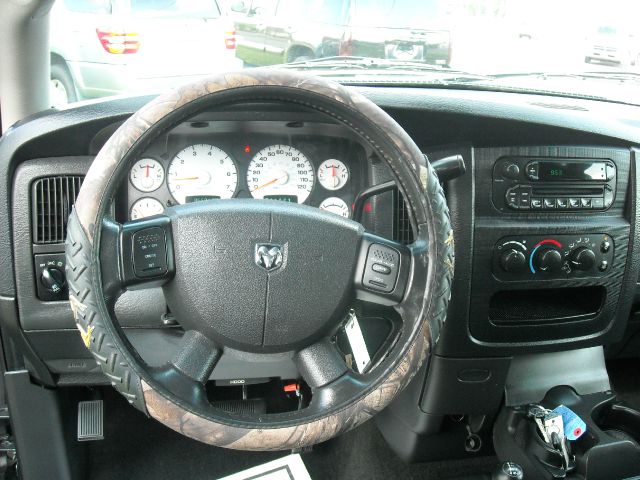 Dodge Ram 1500 2005 photo 6