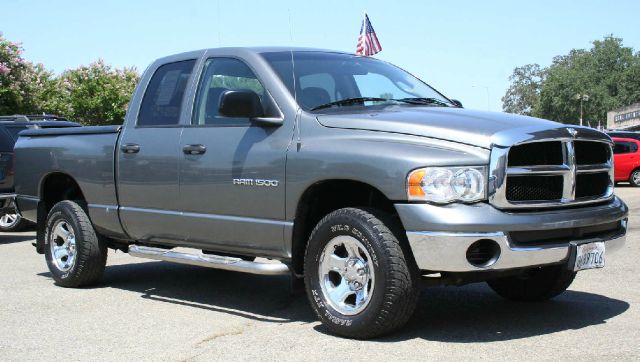 Dodge Ram 1500 2005 photo 4