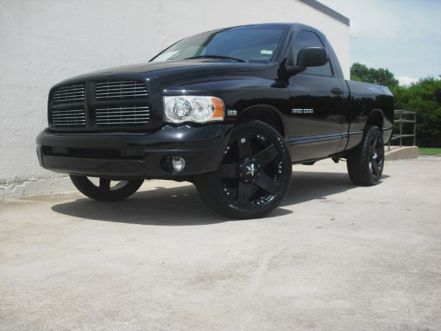 Dodge Ram 1500 2005 photo 4