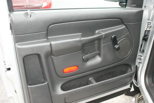 Dodge Ram 1500 2005 photo 14