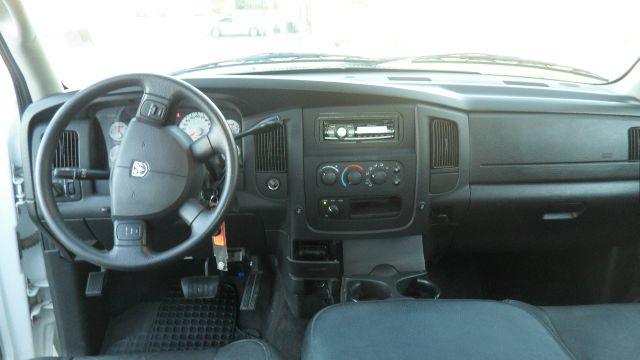 Dodge Ram 1500 2005 photo 1