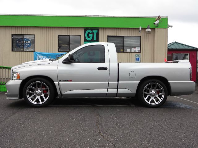 Dodge Ram 1500 2005 photo 2