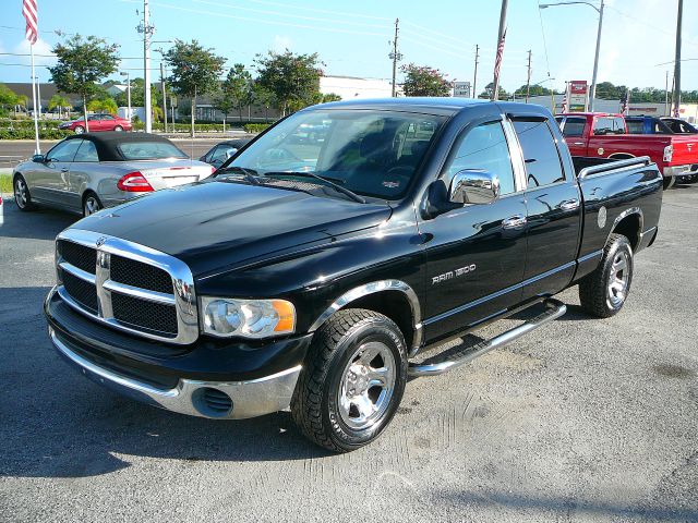 Dodge Ram 1500 2005 photo 2