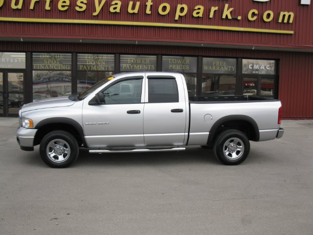 Dodge Ram 1500 2005 photo 4