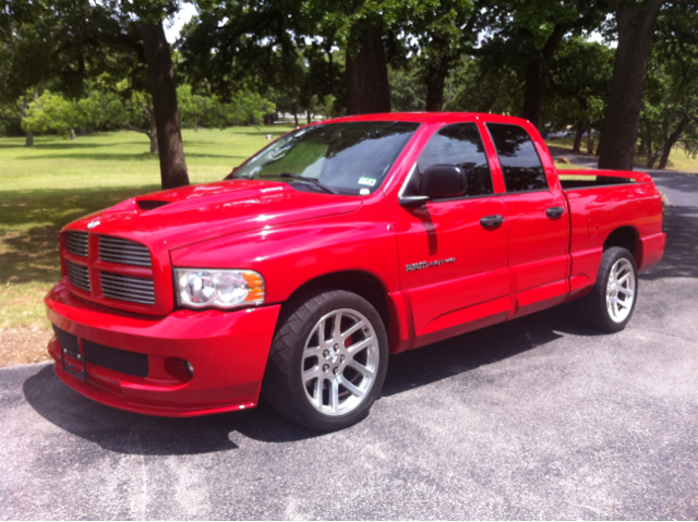 Dodge Ram 1500 2005 photo 3