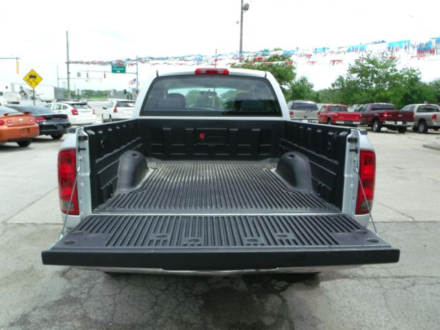 Dodge Ram 1500 2005 photo 9