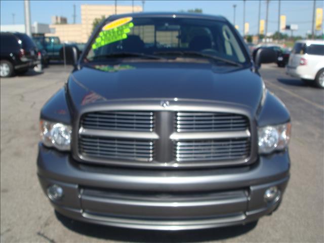 Dodge Ram 1500 2005 photo 4