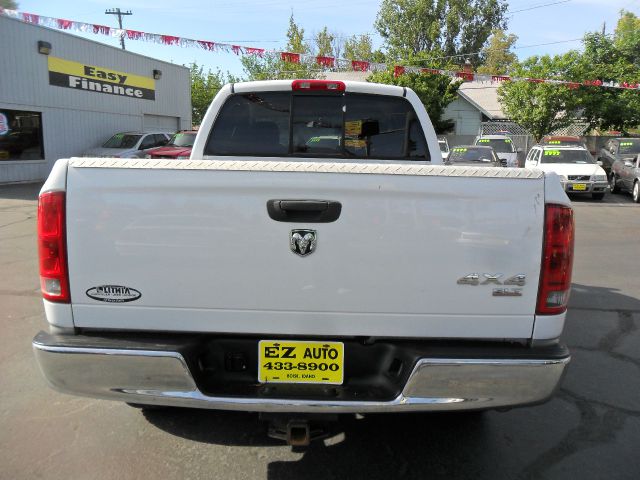 Dodge Ram 1500 2005 photo 2