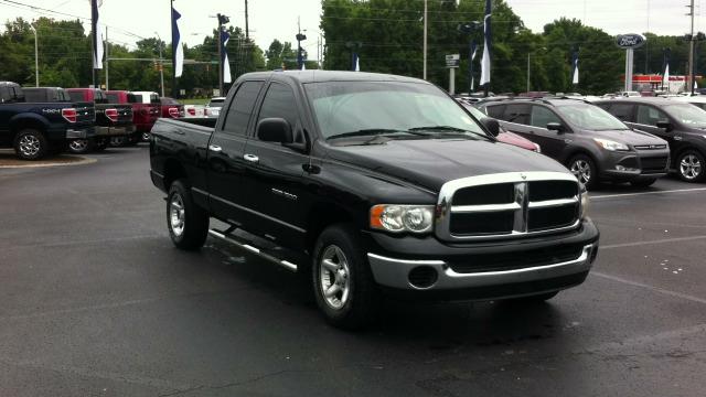 Dodge Ram 1500 SLT Pickup Truck