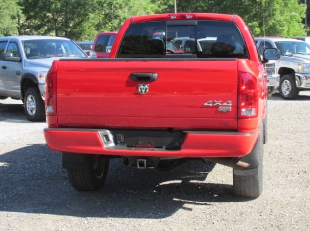 Dodge Ram 1500 Quadcab SLT 15 Crew Cab Pickup