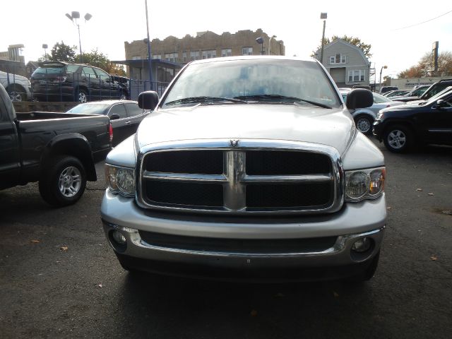 Dodge Ram 1500 2005 photo 2