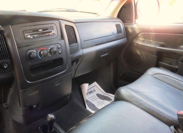 Dodge Ram 1500 2005 photo 28