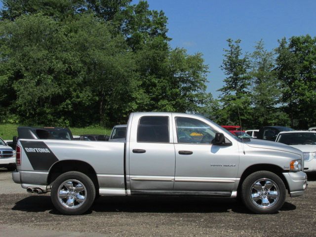 Dodge Ram 1500 2005 photo 3