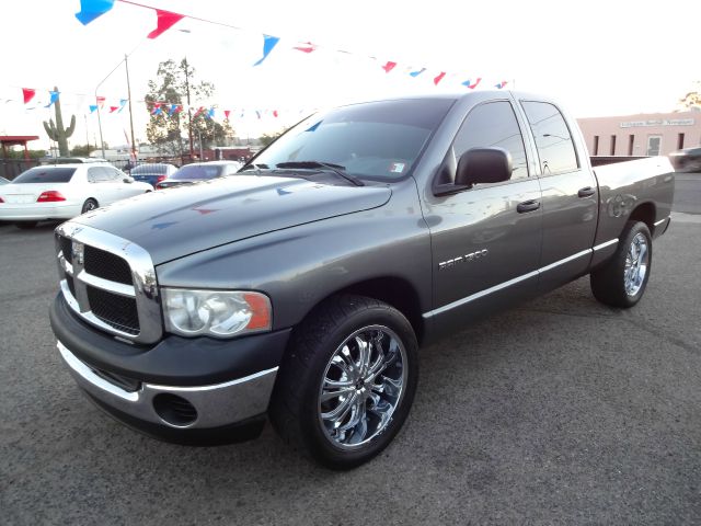 Dodge Ram 1500 2005 photo 2