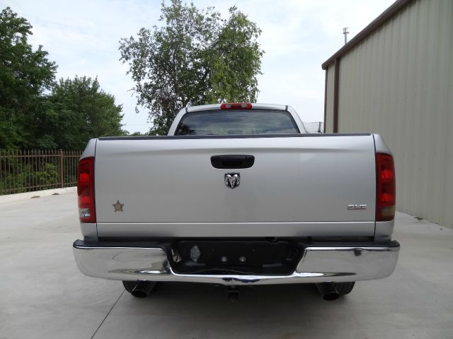 Dodge Ram 1500 2005 photo 2