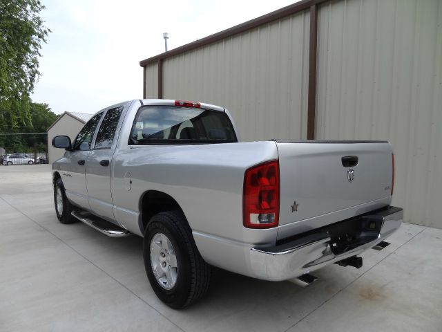 Dodge Ram 1500 2005 photo 3