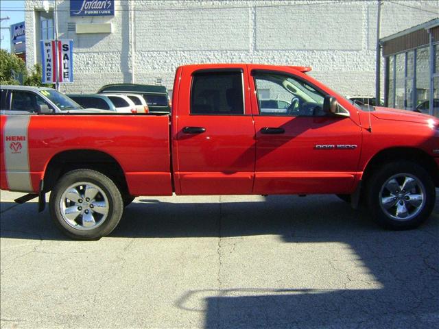 Dodge Ram 1500 2005 photo 3