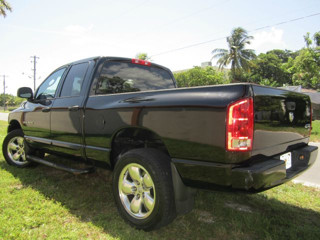 Dodge Ram 1500 2005 photo 2