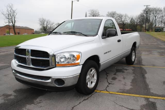 Dodge Ram 1500 SLT Pickup