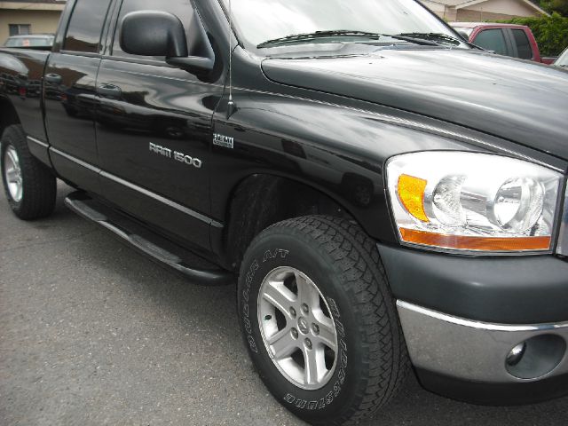 Dodge Ram 1500 2006 photo 3