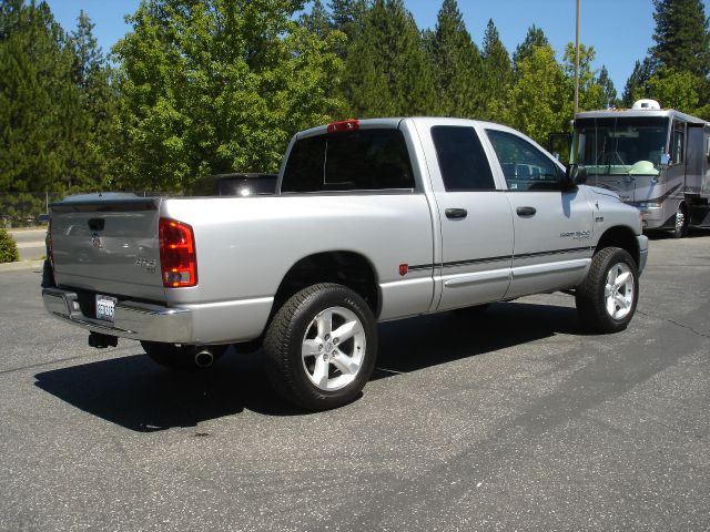 Dodge Ram 1500 2006 photo 2