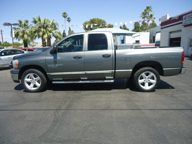 Dodge Ram 1500 2006 photo 2