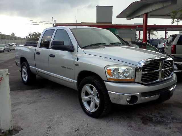 Dodge Ram 1500 2006 photo 3