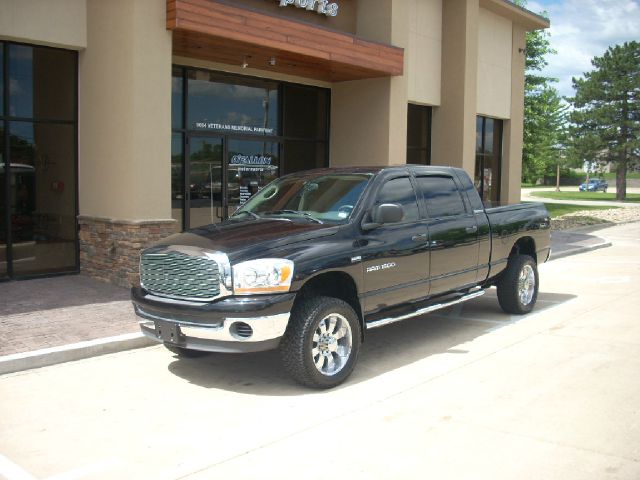 Dodge Ram 1500 2006 photo 3