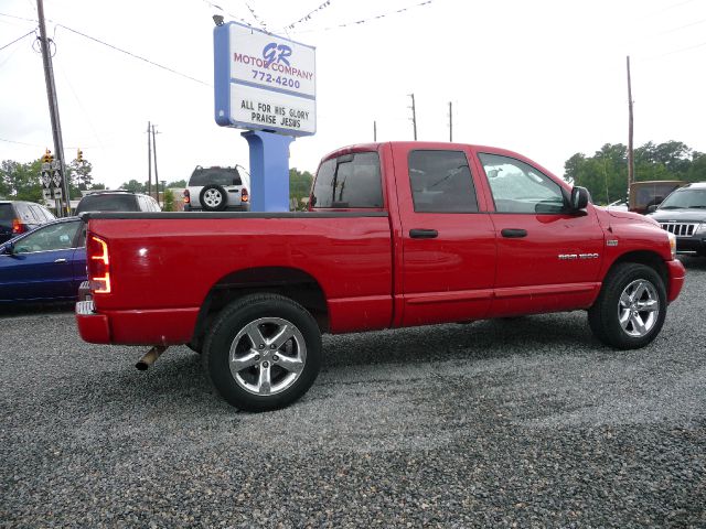 Dodge Ram 1500 4dr LX 4WD Auto Crew Cab Pickup