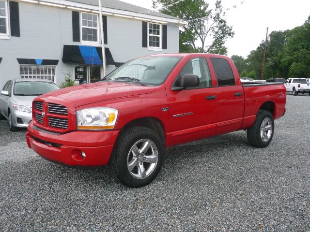 Dodge Ram 1500 2006 photo 2