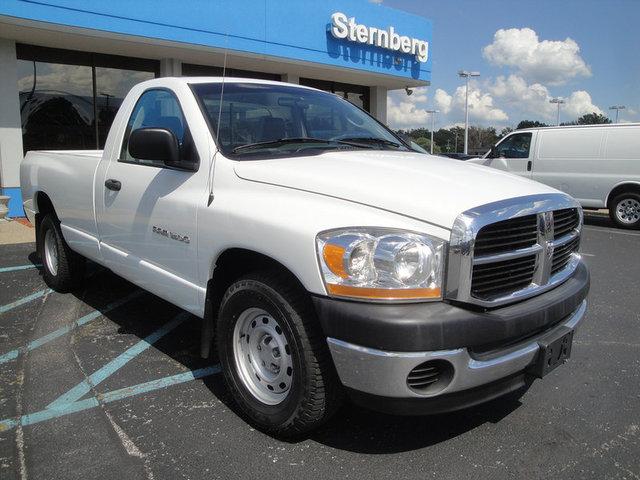 Dodge Ram 1500 2006 photo 2