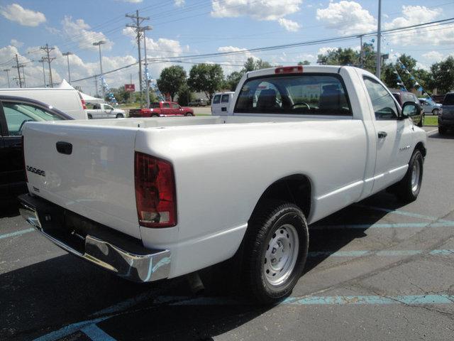 Dodge Ram 1500 2006 photo 3