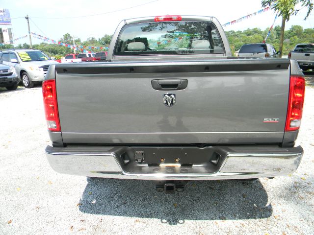 Dodge Ram 1500 2006 photo 3