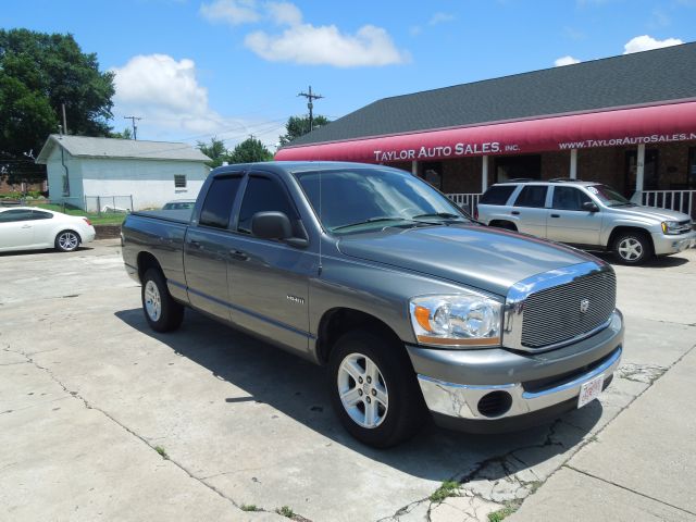 Dodge Ram 1500 2006 photo 3