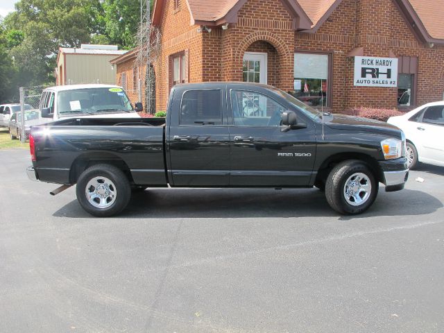 Dodge Ram 1500 4dr LX 4WD Auto Pickup Truck