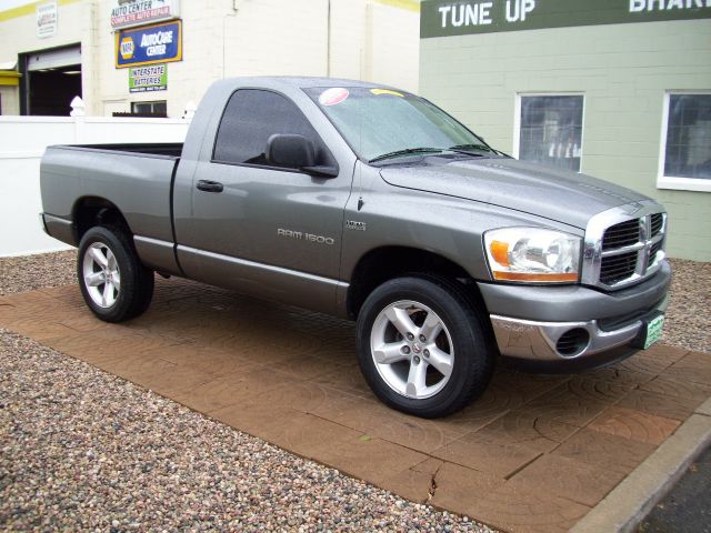 Dodge Ram 1500 2006 photo 3