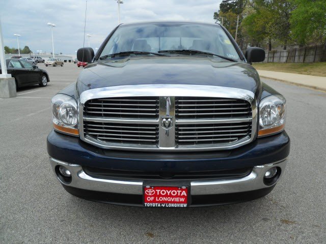 Dodge Ram 1500 2006 photo 2