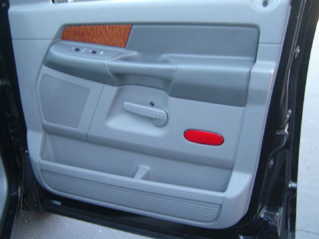 Dodge Ram 1500 2006 photo 21