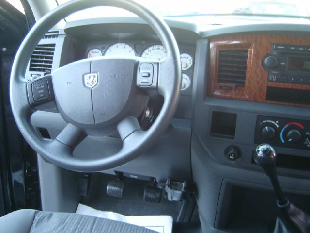 Dodge Ram 1500 2006 photo 8