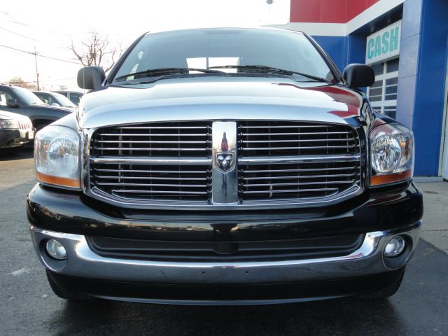 Dodge Ram 1500 3614827215 Pickup Truck